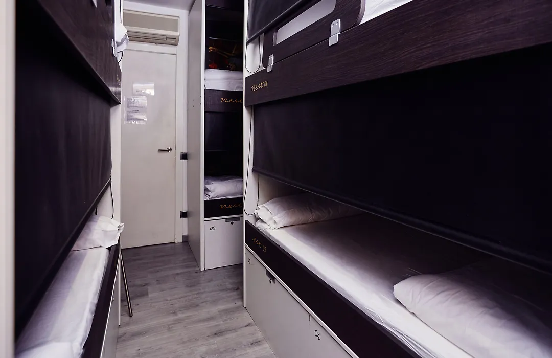 Free Hostels Barcelona-1